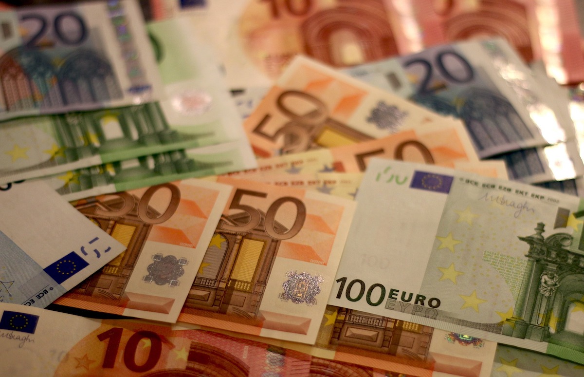 Brussels: City Travel Guide