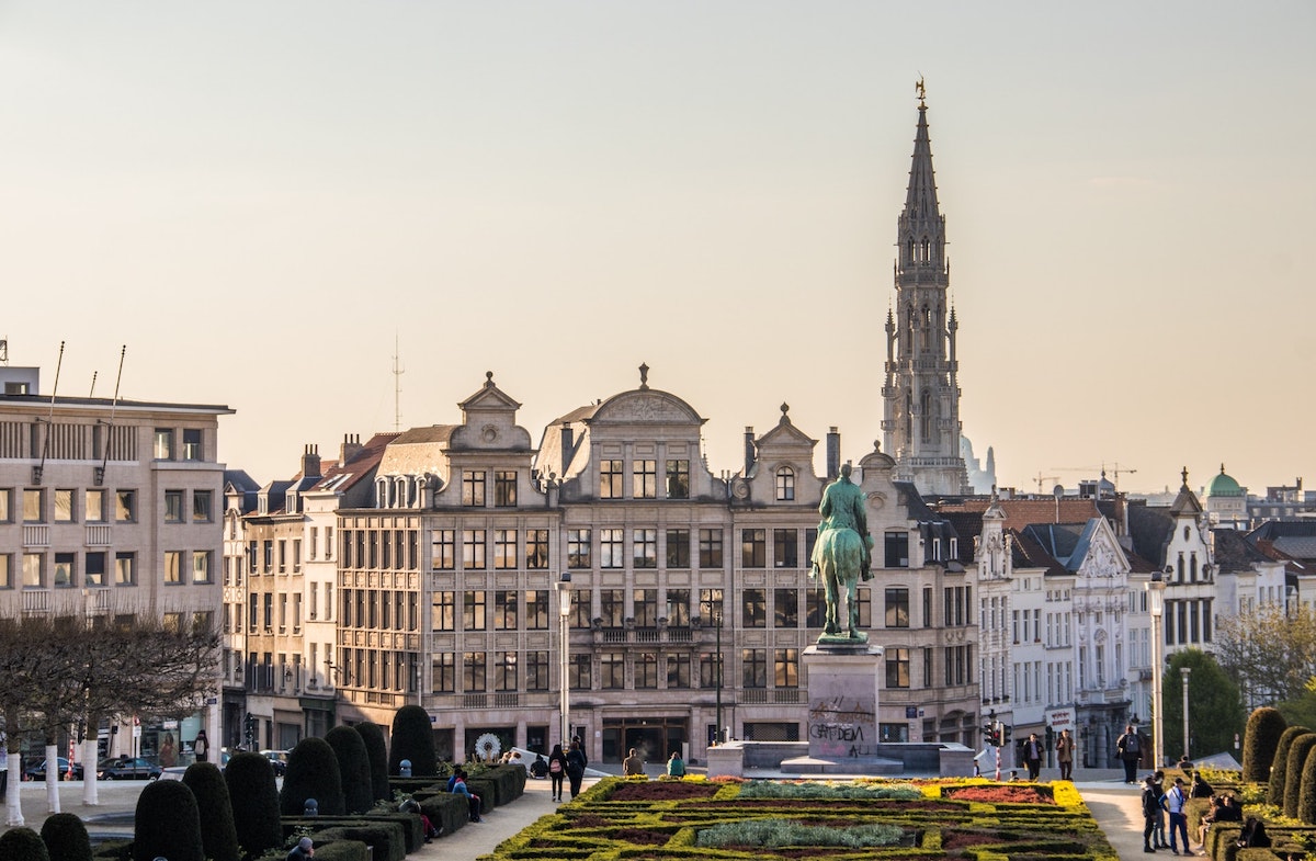 Brussels: City Travel Guide