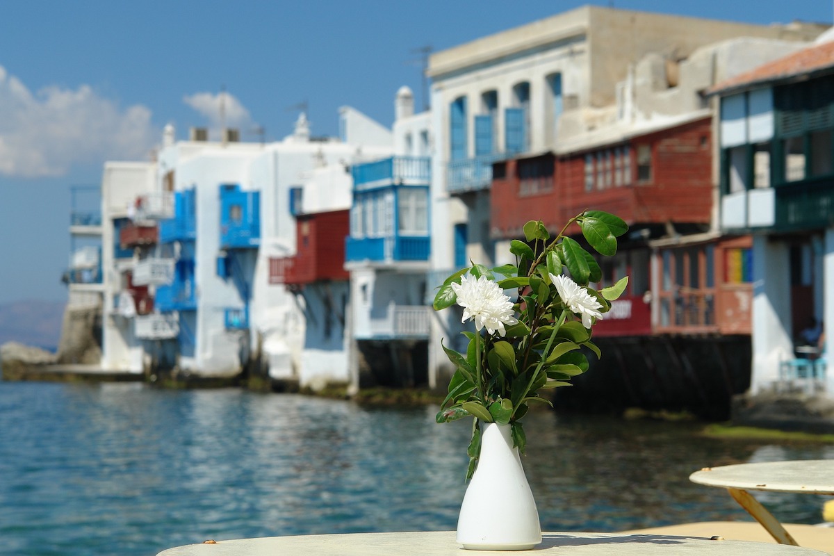 Mykonos: City Travel Guide