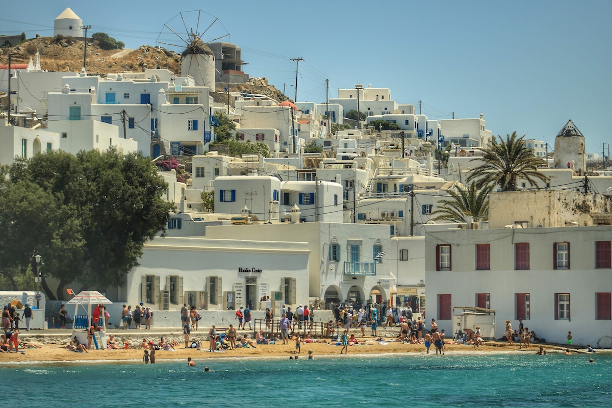 Mykonos: City Travel Guide