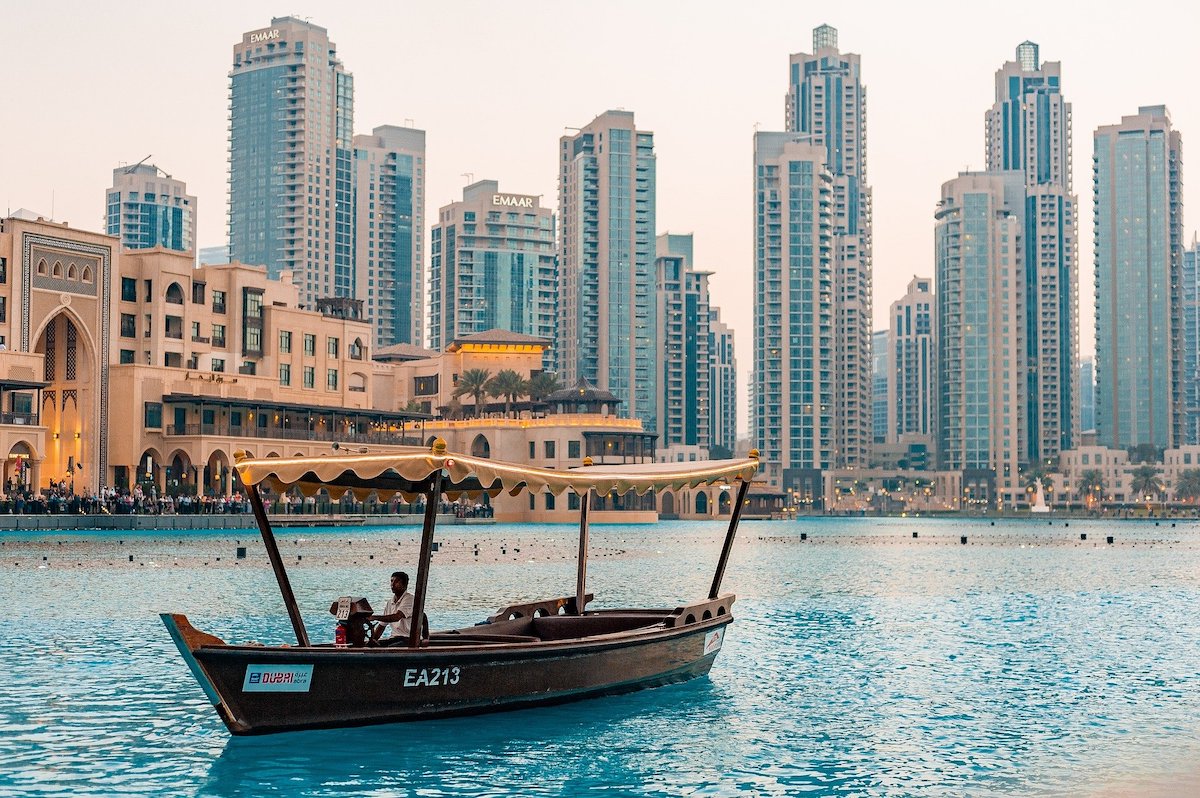 Dubai: City Travel Guide