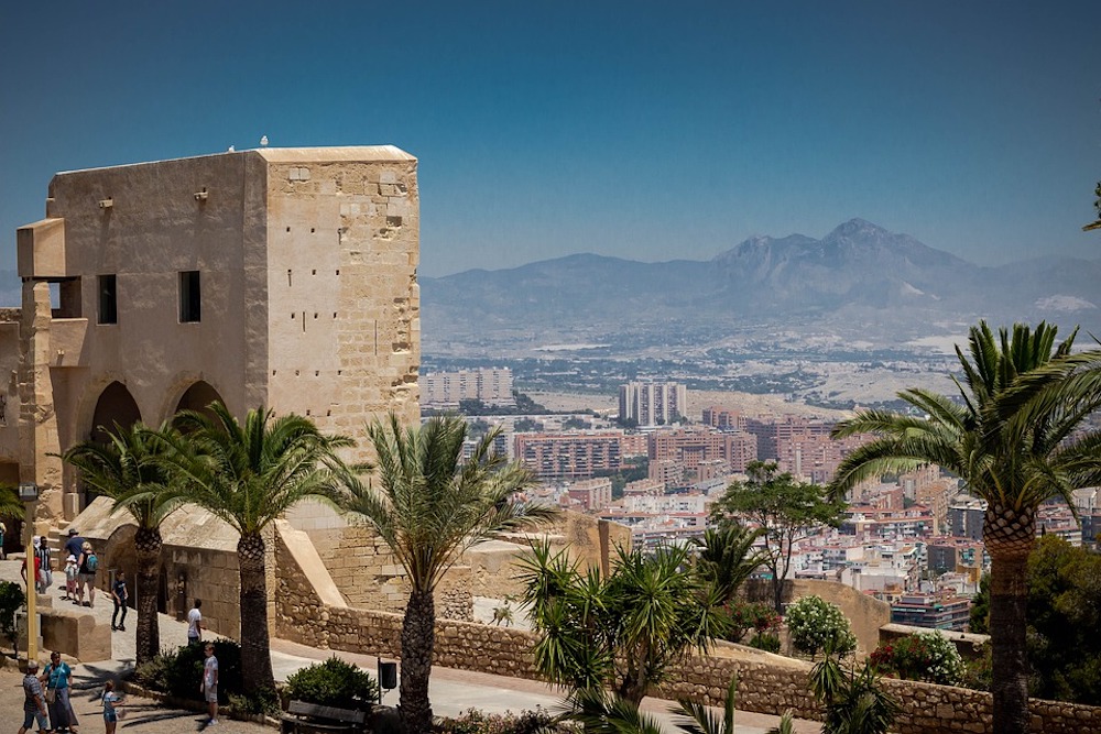 Alicante City Travel Guide