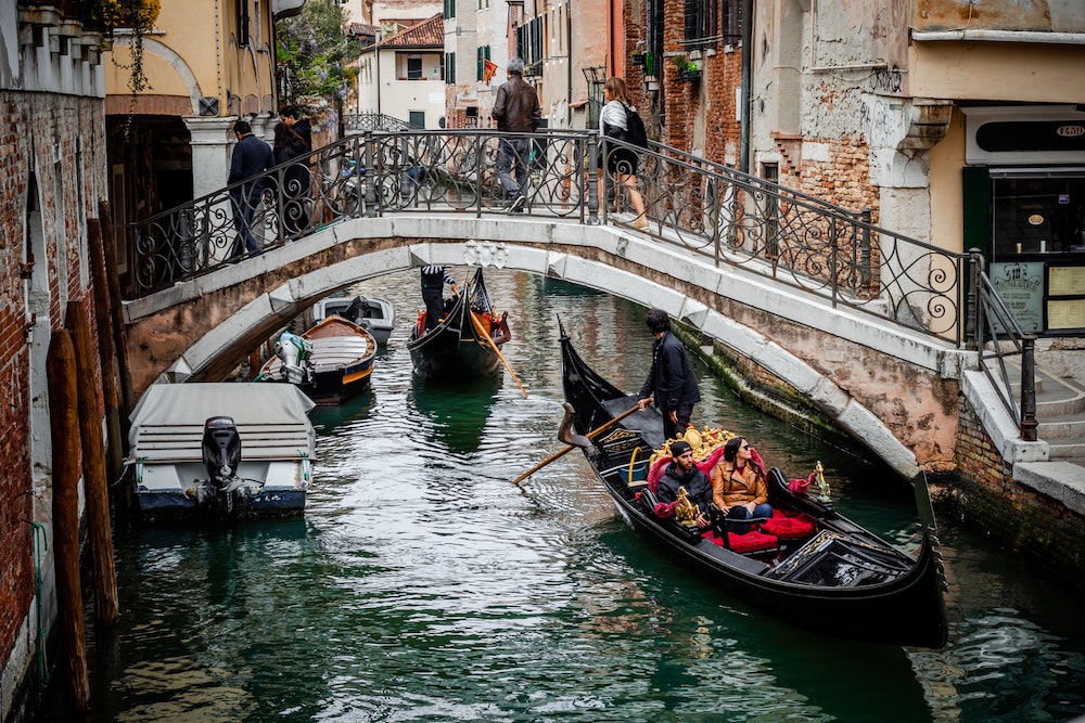 Venice: City Travel Guide