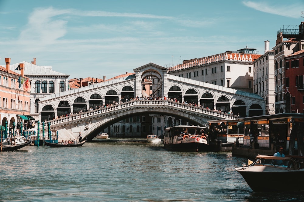 Venice: City Travel Guide