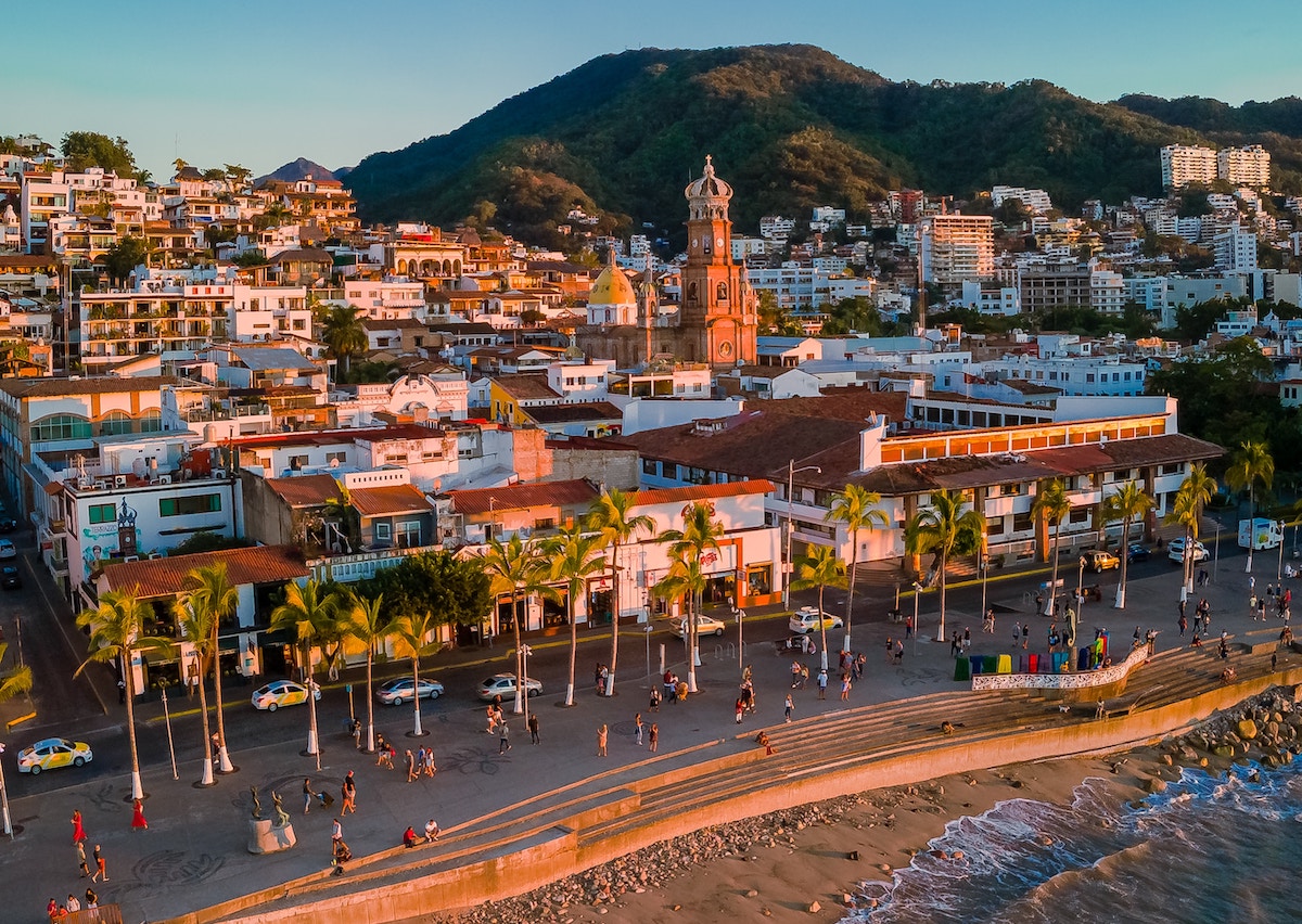 Puerto Vallarta: City Travel Guide