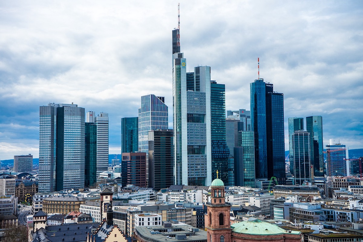 Frankfurt: City Travel Guide