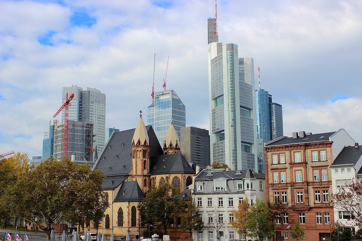 Frankfurt: City Travel Guide