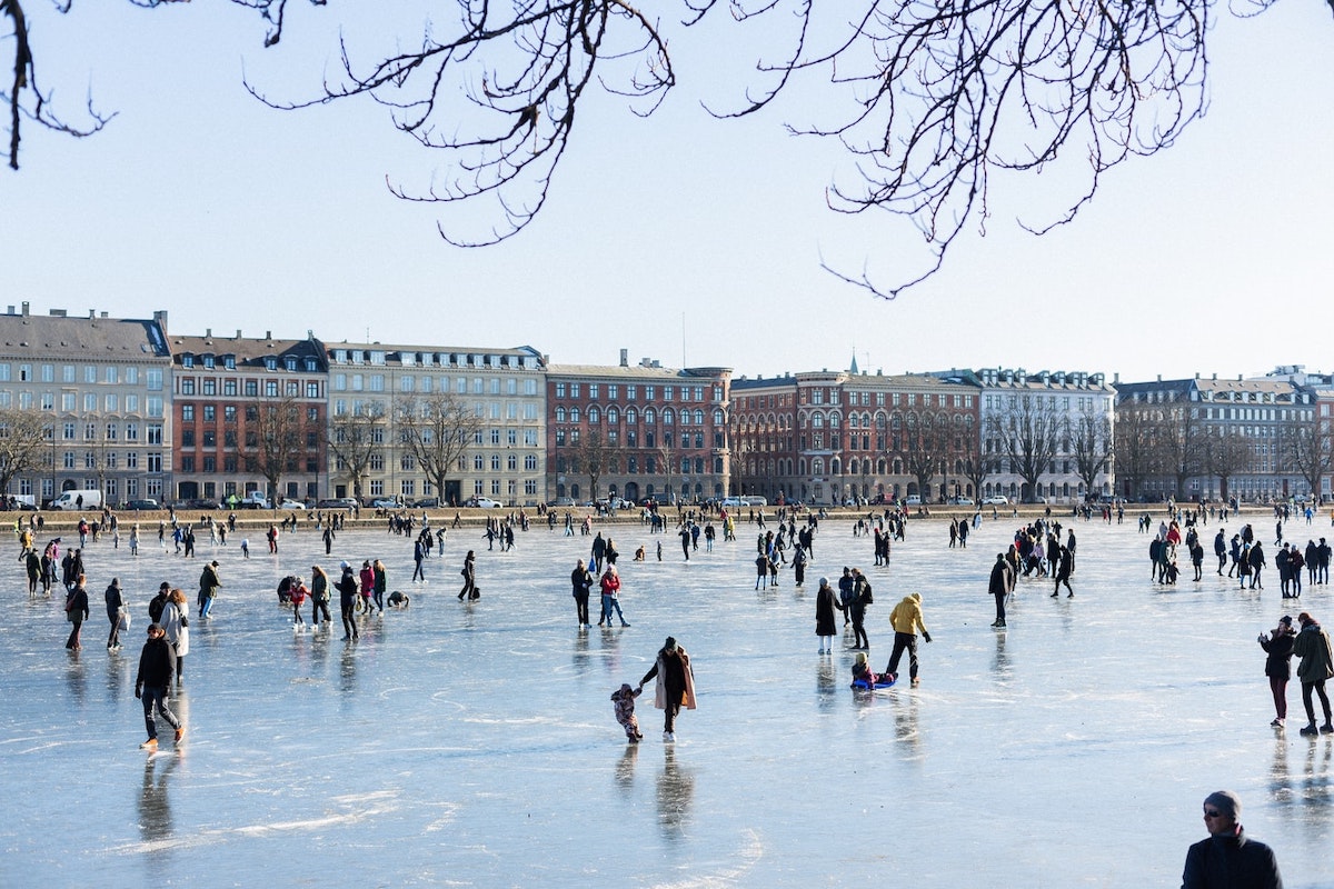 Copenhagen: City Travel Guide