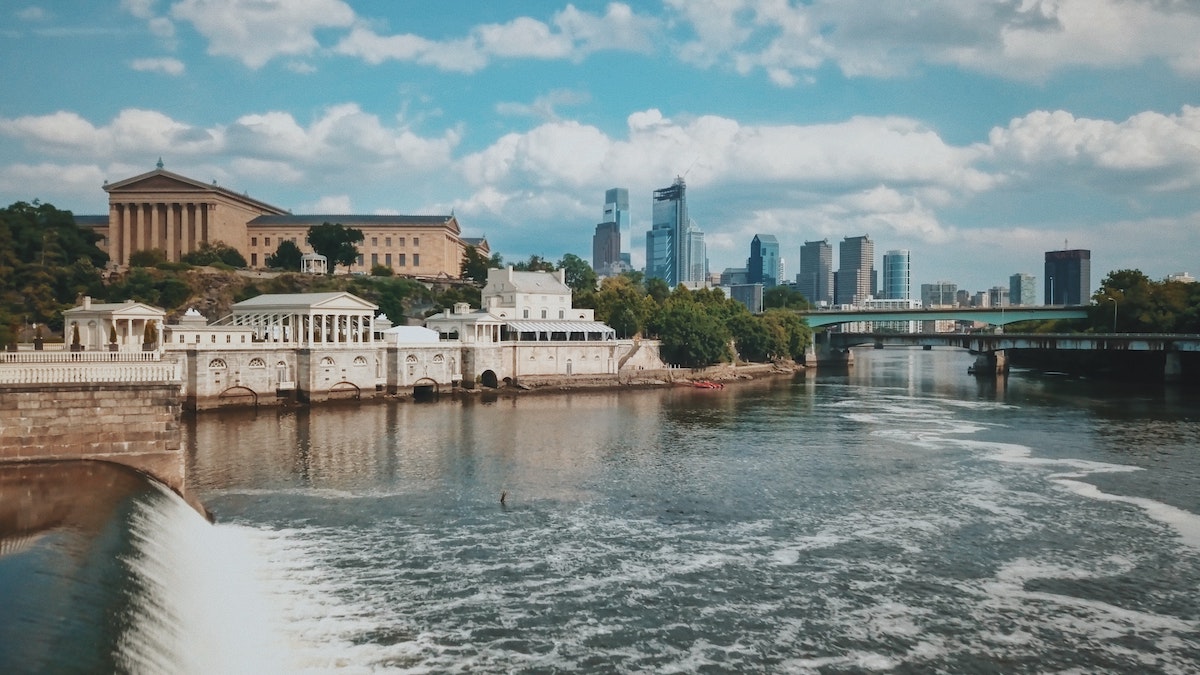 Philadelphia: City Travel Guide