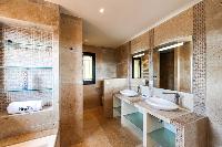 fabulous bathroom of Corsica - Di Paci luxury apartment