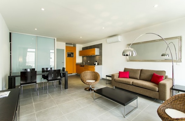Cannes Apartment Festival IV