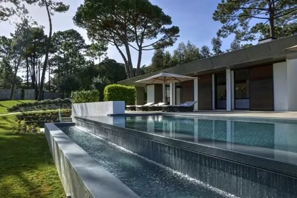 awesome Lisbon - Villa Os Pinheiros luxury apartment and vacation rental