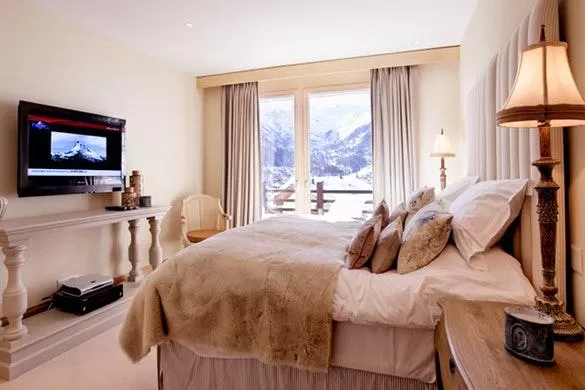 airy and sunny Chalet Grace luxury apartment, holiday home, vacation rental