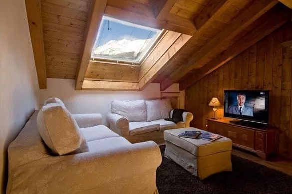 cool Duplex Chalet Carmen luxury apartment, holiday home, vacation rental