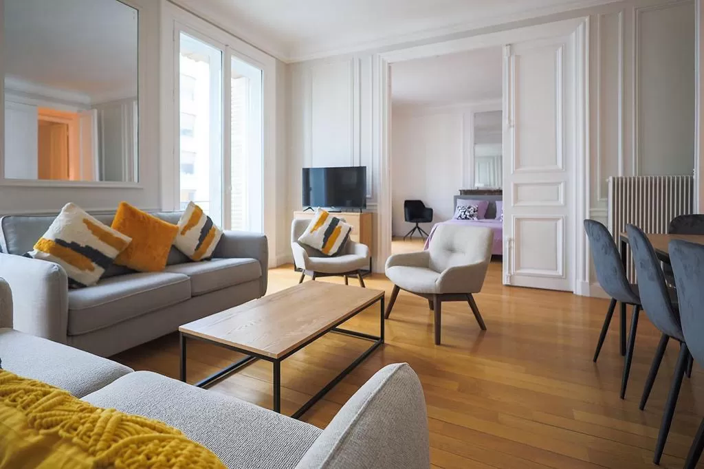 Champs Elysees - Montaigne 3 Bedrooms