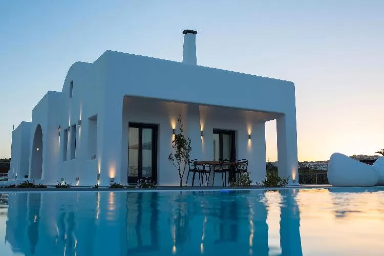 majestic Santorini Zapira luxury holiday home and perfect vacation rental