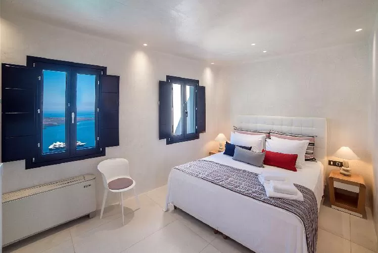 cool Santorini Day Dream luxury apartment, perfect vacation rental