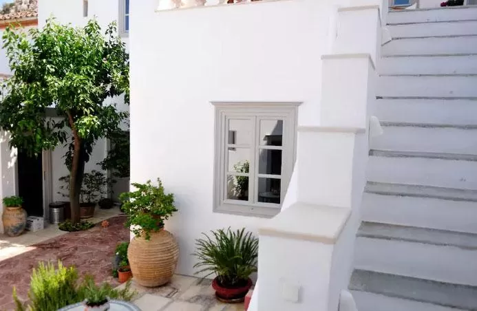 awesome 1880 Hydra Superior House luxury apartment, holiday home, vacation rental