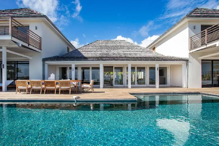 beautiful infinity pool of Barthelemy Estate luxury apartment, holiday home, vacation rental