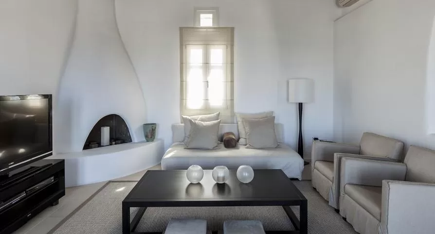 neat Villa Melia Mykonos luxury holiday home and vacation rental