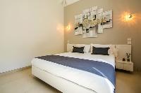 pristine bedding in Saint Barth Villa N' Joy luxury holiday home, vacation rental