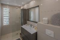 refreshing shower in Saint Barth Villa N' Joy luxury holiday home, vacation rental