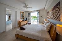 clean bed sheets in Saint Barth Villa La Maison Sur Le Port luxury holiday home, vacation rental