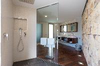 clean toilet and bath in Saint Barth Villa Wine Note luxury holiday home, vacation rental