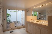 clean bathroom in Saint Barth Villa Gouverneur View luxury holiday home, vacation rental