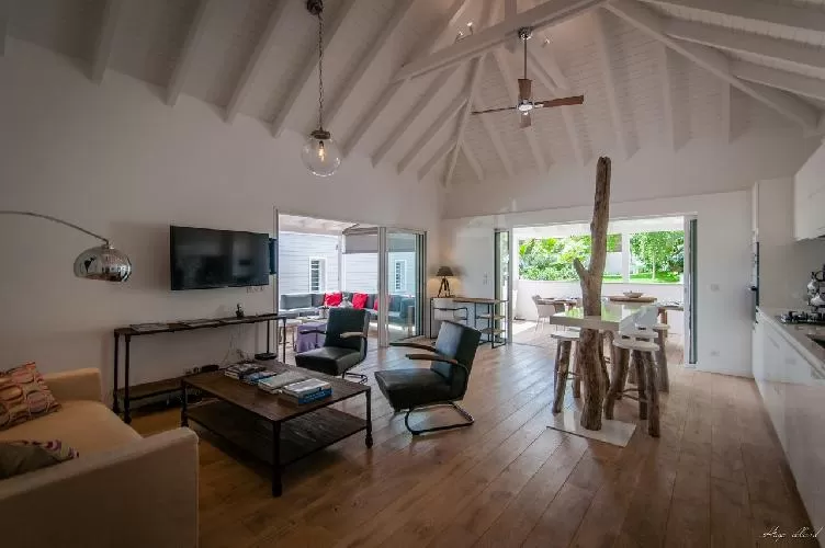 spacious Saint Barth Villa Kaloo luxury holiday home, vacation rental