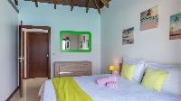 clean bedroom linens in Saint Barth Luxury Villa Estrela holiday home, vacation rental