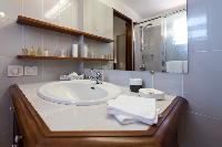 spic-and-span bathroom in Saint Barth Villa Tourterelle luxury holiday home, vacation rental