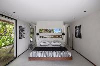 pristine bedding in Saint Barth Villa Apache luxury holiday home, vacation rental