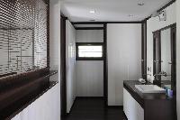 nice bathroom in Saint Barth Villa Dunes luxury holiday home, vacation rental