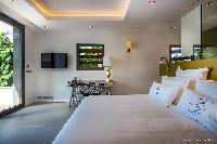 crisp bed sheets in Saint Barth Villa Legends B luxury apartment, holiday home, vacation rental