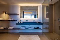 clean toilet and bath in Saint Barth Villa Legends B luxury apartment, holiday home, vacation rental