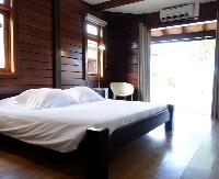 pristine bedding in Saint Barth Villa Mak luxury holiday home, vacation rental