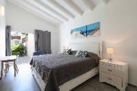 clean bedroom linens in Saint Barth Villa Wild Blue luxury holiday home, vacation rental