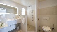 clean bathroom in Saint Barth Villa Prestige holiday home, luxury vacation rental