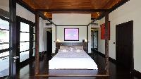 clean bed sheets in Saint Barth Villa Silver Rainbow luxury holiday home, vacation rental