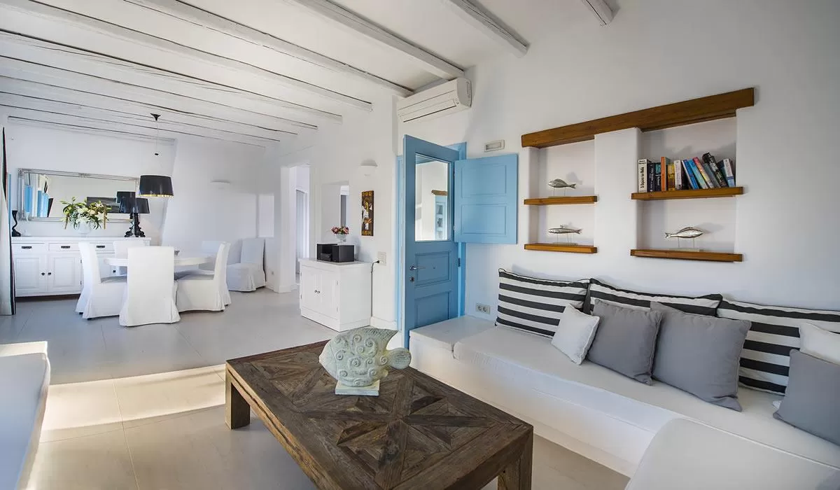 nice Santorini Villa Tramountana luxury apartment, vacation rental