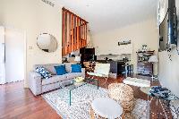 Very nice 2 bedroom, 2 bathroom apartment with terrace a few steps from the central Rue d'Antibes - 1783