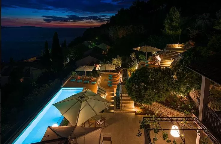 magnificent Luxury Villa Pink Champagne holiday home and vacation rental