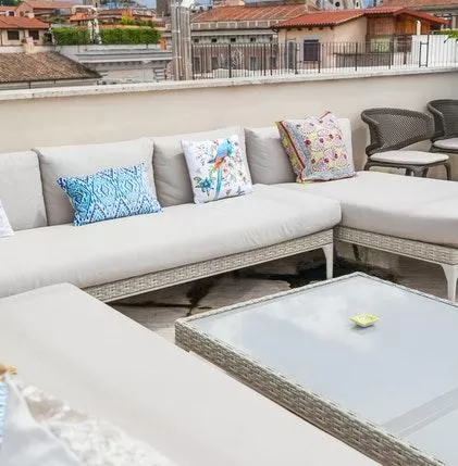 pretty patio furniture in Rome Via Del Corso luxury apartment