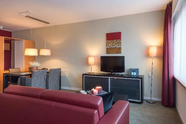 fully furnished Amstelveen Corneille luxury apartment