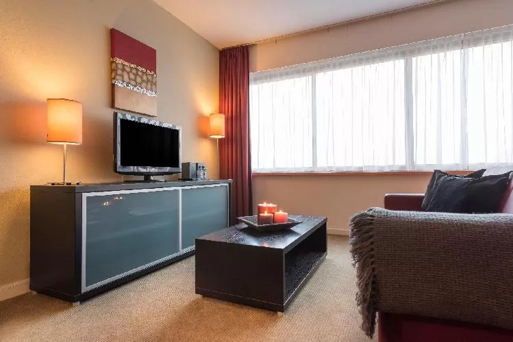 spacious Amstelveen Corneille luxury apartment