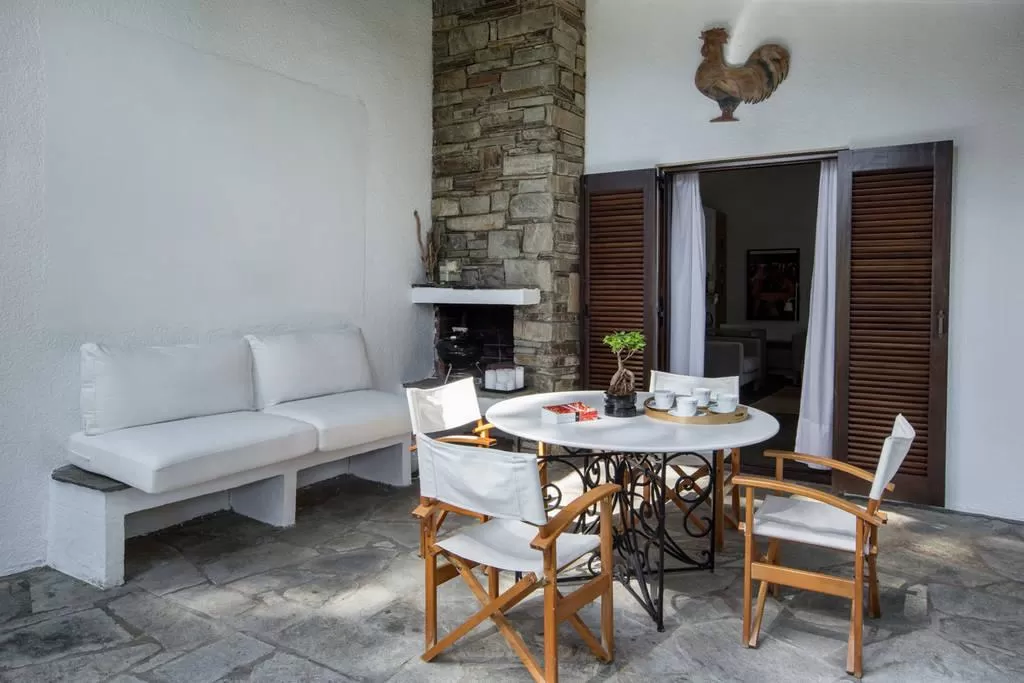 cool patio of Athens - Villa Emily luxury apartment