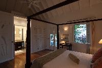 pristine bedding in Saint Barth Villa Belle Bague luxury holiday home, vacation rental