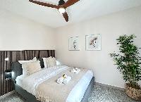 1561: Spacious Flat near Porte de Versailles