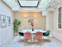 5492: Luxurious Flat in Saint-Germain-des-Prés